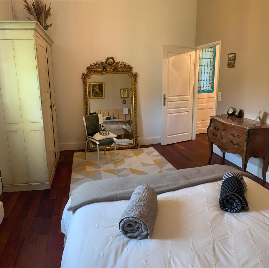 Suite Privative Abella - Aile De Maison Bourgeoise Ambares-et-Lagrave Zewnętrze zdjęcie