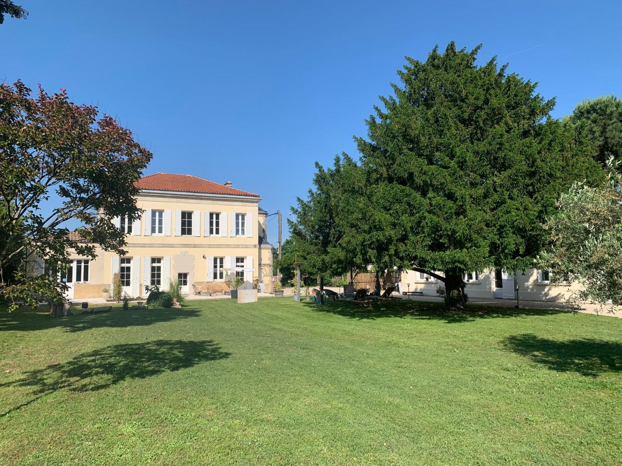 Suite Privative Abella - Aile De Maison Bourgeoise Ambares-et-Lagrave Zewnętrze zdjęcie
